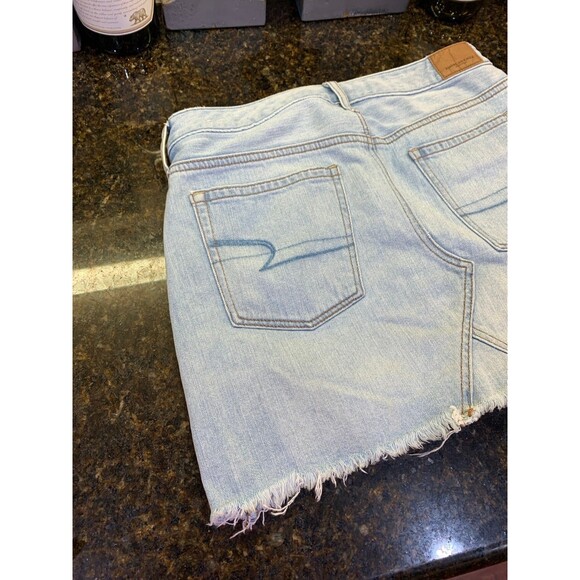 American Eagle Hi-Rise Festival Denim Miniskirt Light Wash Distressed - 6 - EUC - Picture 8 of 11